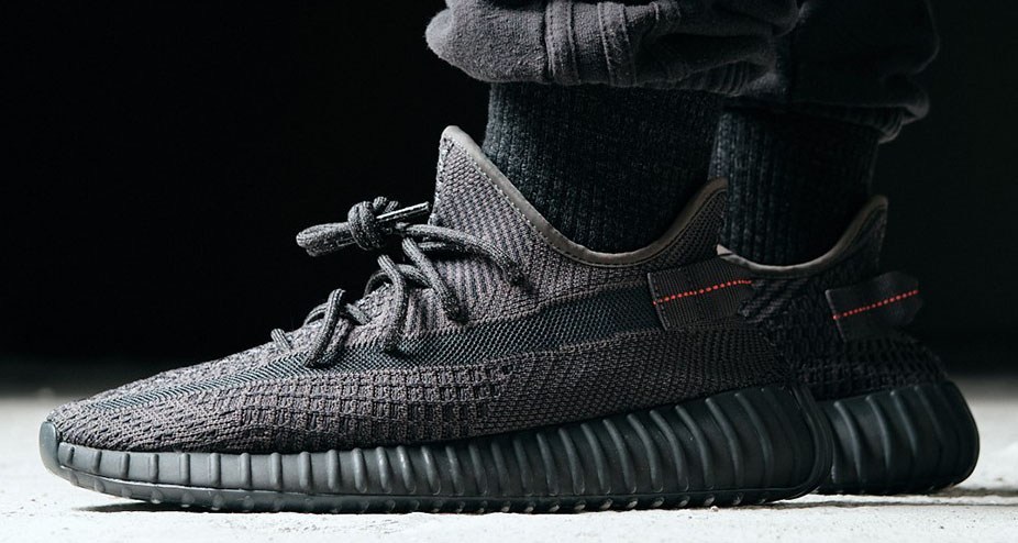 adidas yeezy 350 v2 black static